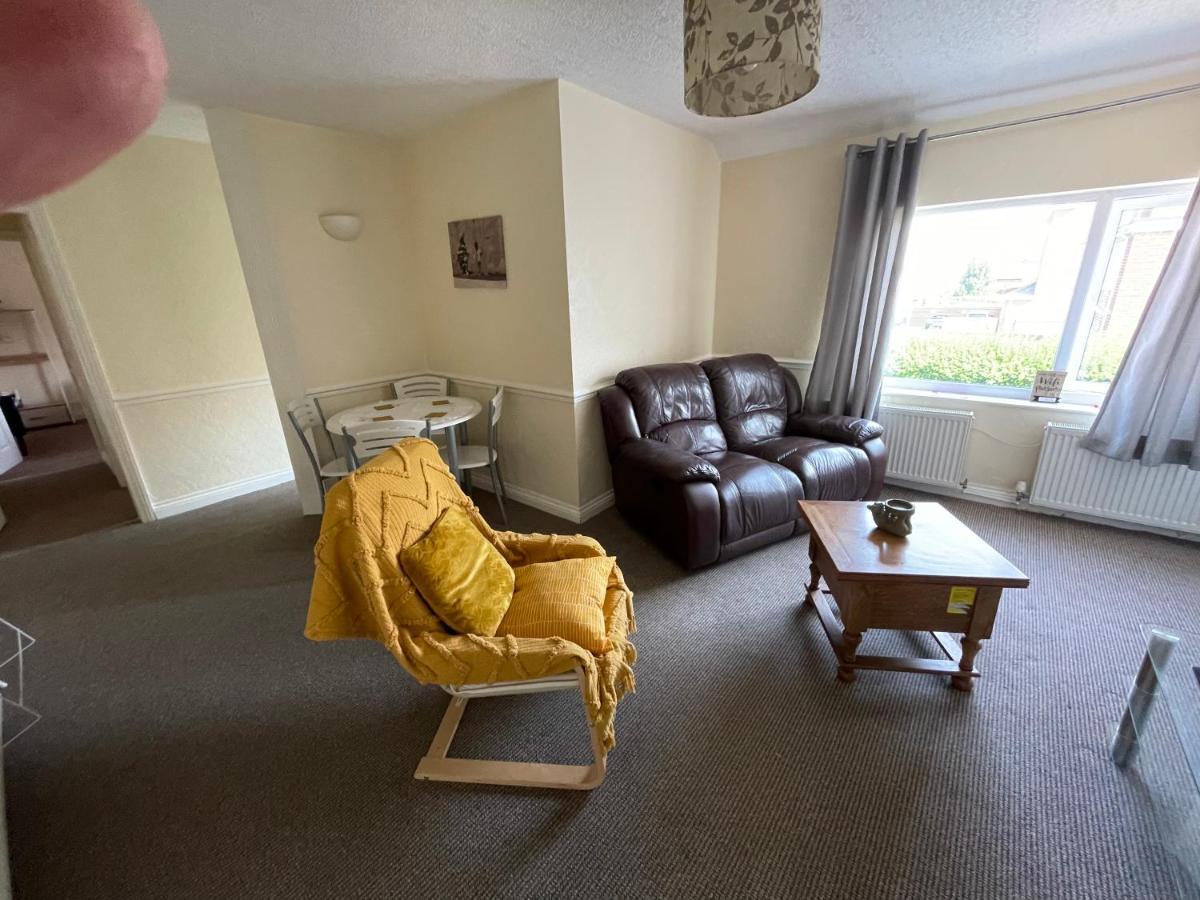 Flat 4 Cleethorpes Apts ภายนอก รูปภาพ